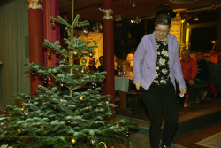 024 geburtstag und weihnachtsparty