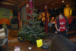 032 geburtstag und weihnachtsparty