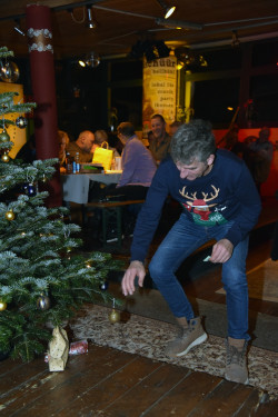 042 geburtstag und weihnachtsparty