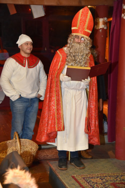 042 geburtstag und weihnachtsparty